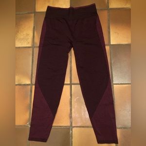 VS Pink seamless leggings CHEAP!